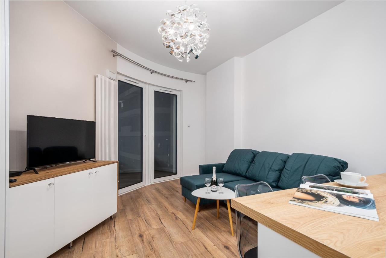 Welcome Apartments Kasprzaka Varşovia Exterior foto